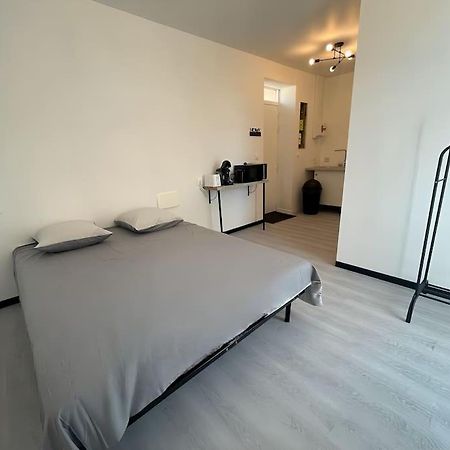Studio B2 20M2 Cosy 5Min A Pied Des Gares Roanne Ngoại thất bức ảnh