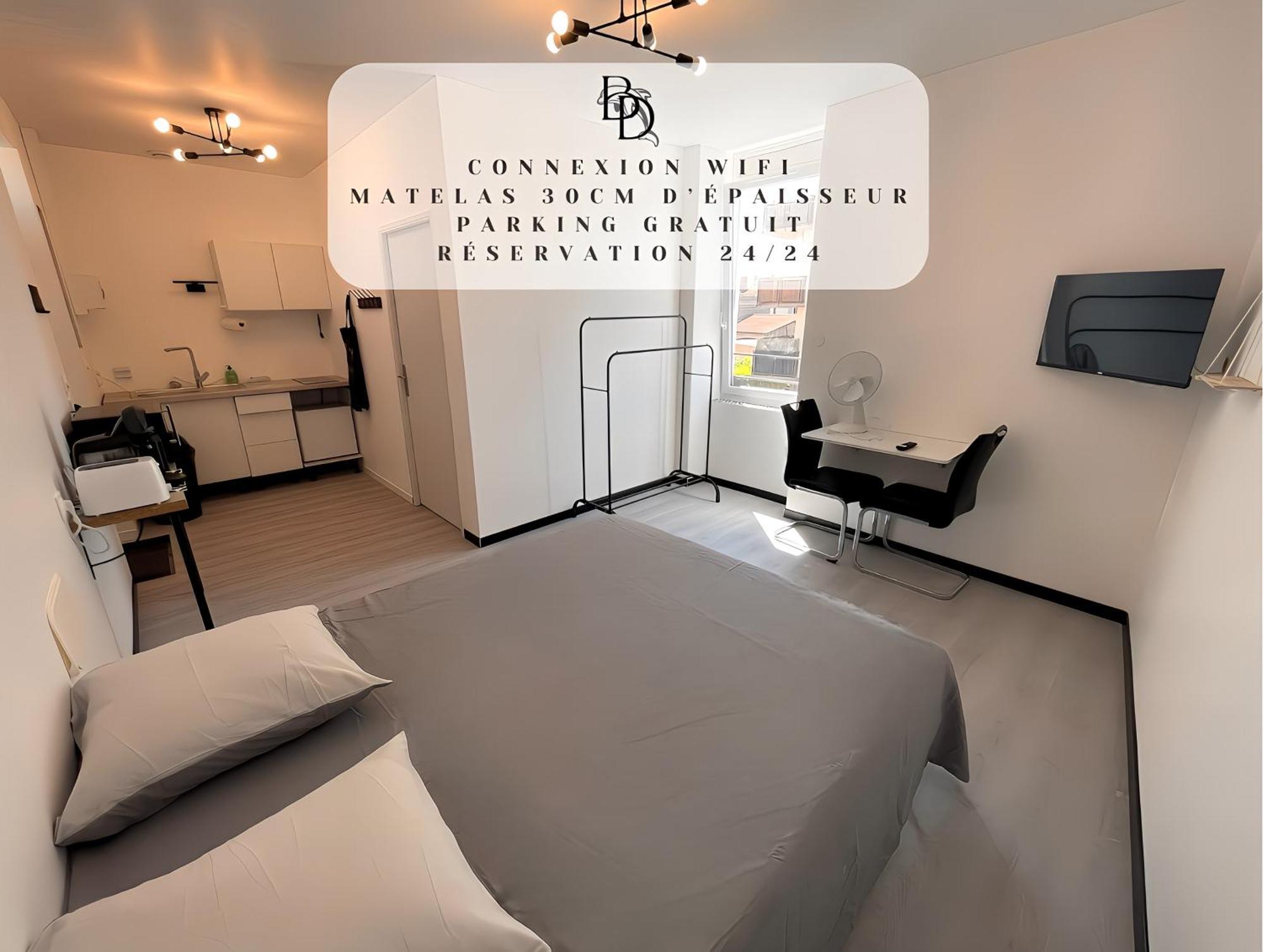 Studio B2 20M2 Cosy 5Min A Pied Des Gares Roanne Ngoại thất bức ảnh